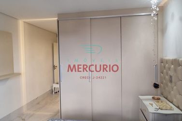 Apartamento &agrave; venda - 220m&sup2; - Centro