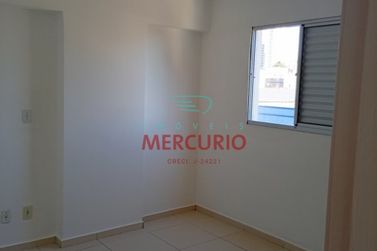 Apartamento &agrave; venda - 95m&sup2; - Vila Flores