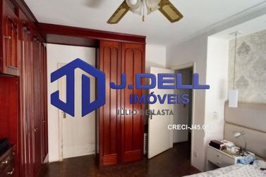Casa &agrave; venda - 538m&sup2; - Vila Guedes de Azevedo