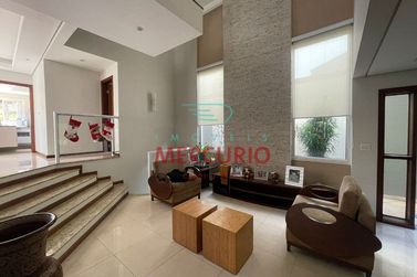 Casa &agrave; venda - 350m&sup2; - Vila Avia&ccedil;&atilde;o