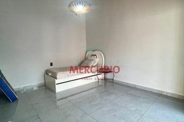 Ch&aacute;cara &agrave; venda - 250m&sup2; - Vale do Igap&oacute;