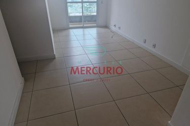 Apartamento para alugar - 68m&sup2; - Quinta Ranieri