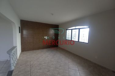 Casa &agrave; venda - 400m&sup2; - Jardim Bela Vista