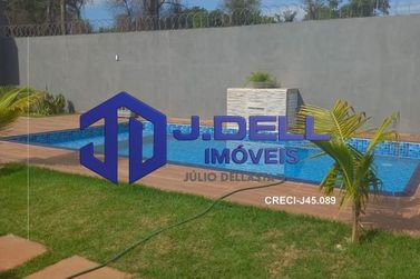 Ch&aacute;cara &agrave; venda - 300m&sup2; - Vale do Igapo