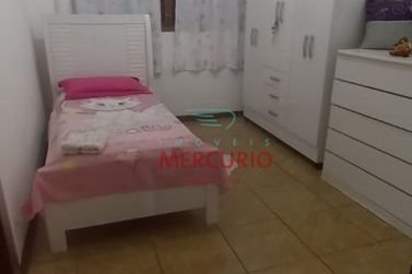 Sobrado &agrave; venda - 237m&sup2; - Novo Jardim Pagani