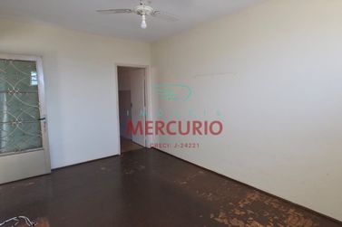 Casa &agrave; venda - 100m&sup2; - Parque Residencial das Cam&eacute;lias