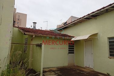 Casa &agrave; venda - 363m&sup2; - Vila Cardia