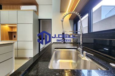 Casa &agrave; venda - 214m&sup2; - Santista