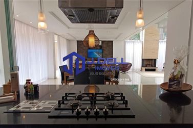 Casa &agrave; venda - 600m&sup2; - Condom&iacute;nio Primavera