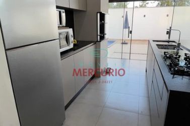 Ch&aacute;cara &agrave; venda - 150m&sup2; - Vale do Igap&oacute;