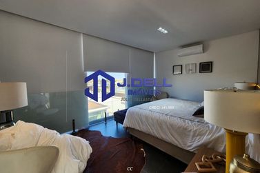 Casa &agrave; venda - 379m&sup2; - Tambor&eacute;