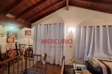 Casa &agrave; venda - 375m&sup2; - Vila Nova Santa Clara