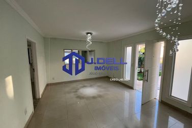 Casa &agrave; venda - Aviacao