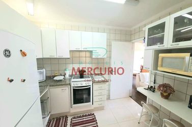 Apartamento &agrave; venda - 65m&sup2; - Jardim Auri Verde