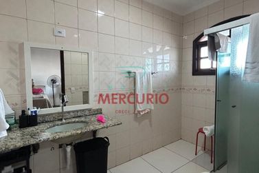Sobrado &agrave; venda - 370m&sup2; - Vila Monlevade
