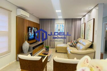 Casa para alugar - 325m&sup2; - Aviacao
