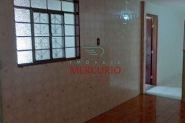Casa &agrave; venda - 170m&sup2; - Conjunto Habitacional Engenheiro Ot&aacute;vio Rasi