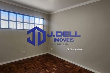 Casa &agrave; venda - 420m&sup2; - Estoril