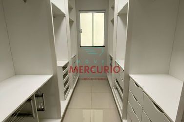 Casa &agrave; venda - 320m&sup2; - Ch&aacute;caras Bauruenses