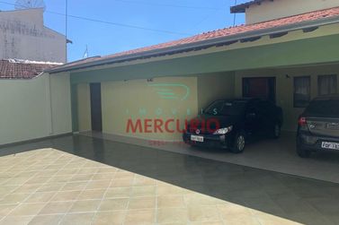 Casa &agrave; venda - 245m&sup2; - Jardim Cruzeiro do Sul