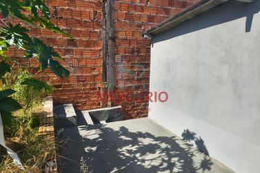 Casa &agrave; venda - 43m&sup2; - Jardim Mendon&ccedil;a