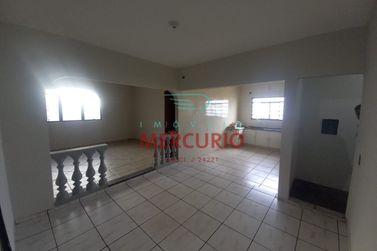 Casa &agrave; venda - 400m&sup2; - Jardim Bela Vista