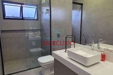 Casa para alugar - 167m&sup2; - Residencial Villa de Le&oacute;n