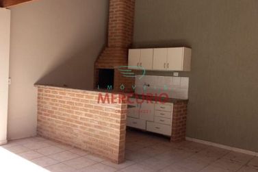Casa &agrave; venda - 180m&sup2; - Vila Altin&oacute;polis