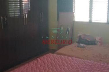 Casa &agrave; venda - 80m&sup2; - Jardim Petr&oacute;polis