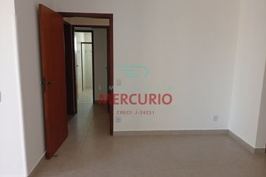 Apartamento para alugar - 87m&sup2; - Jardim Infante Dom Henrique