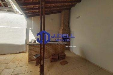 Casa &agrave; venda - 200m&sup2; - Vila Monlevade