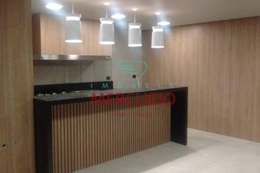 Apartamento &agrave; venda - 203m&sup2; - Centro