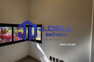 Casa &agrave; venda - 300m&sup2; - Residencial Villa de Le&oacute;n
