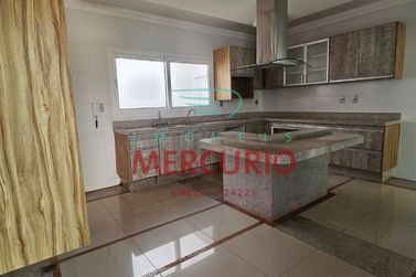 Casa &agrave; venda - 550m&sup2; - Vila Mesquita