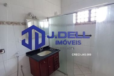 Casa &agrave; venda - 200m&sup2; - Vila Camargo