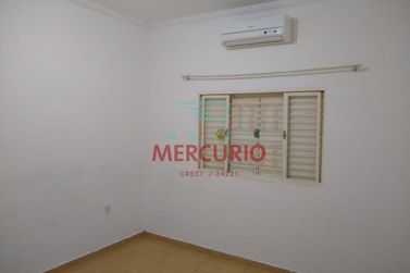 Casa &agrave; venda - 100m&sup2; - Parque Paulista