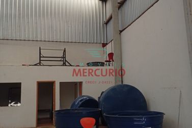 Sal&atilde;o Comercial para alugar - 1000m&sup2; - Vila Lemos