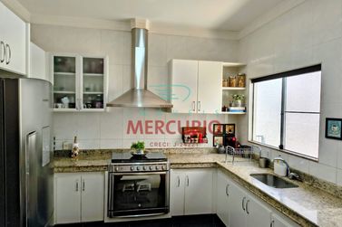 Casa &agrave; venda - 230m&sup2; - Vila Avia&ccedil;&atilde;o