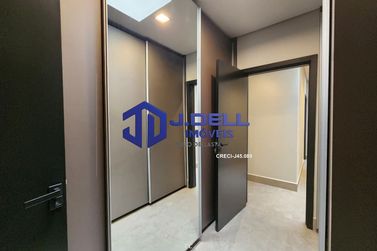 Casa &agrave; venda - 300m&sup2; - Residencial Villa de Le&oacute;n