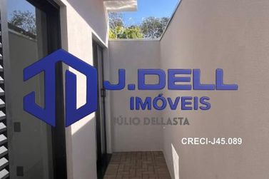 Casa &agrave; venda - 205m&sup2; - Colonial