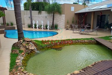 Casa &agrave; venda - 420m&sup2; - Jardim Colonial