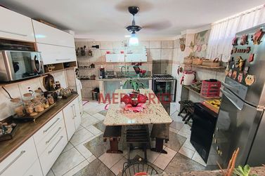 Casa &agrave; venda - 162m&sup2; - N&uacute;cleo Residencial Presidente Geisel