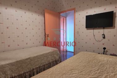 Sobrado &agrave; venda - 243m&sup2; - Vila Altin&oacute;polis