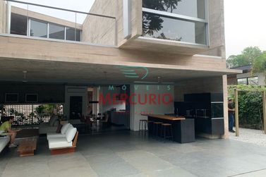 Casa &agrave; venda - 316m&sup2; - Jardim Shangri-L&aacute;