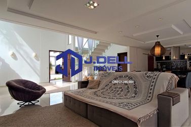 Casa &agrave; venda - 600m&sup2; - Condom&iacute;nio Primavera