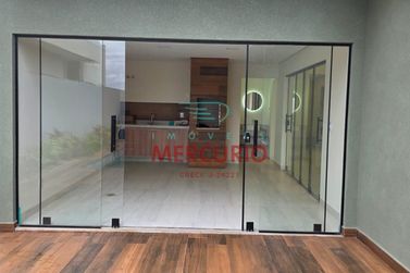 Casa &agrave; venda - 200m&sup2; - Morada Do Sol