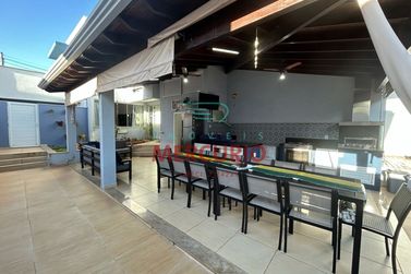 Casa &agrave; venda - 309m&sup2; - Residencial Odete