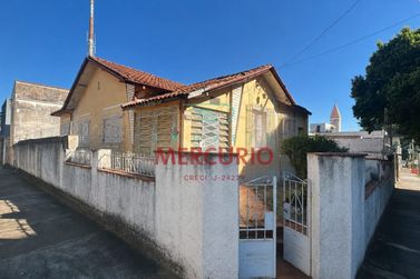 Casa &agrave; venda - 160m&sup2; - Centro