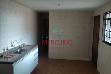 Casa &agrave; venda - 170m&sup2; - Conjunto Habitacional Engenheiro Ot&aacute;vio Rasi
