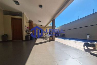 Casa &agrave; venda - 330m&sup2; - Colonial